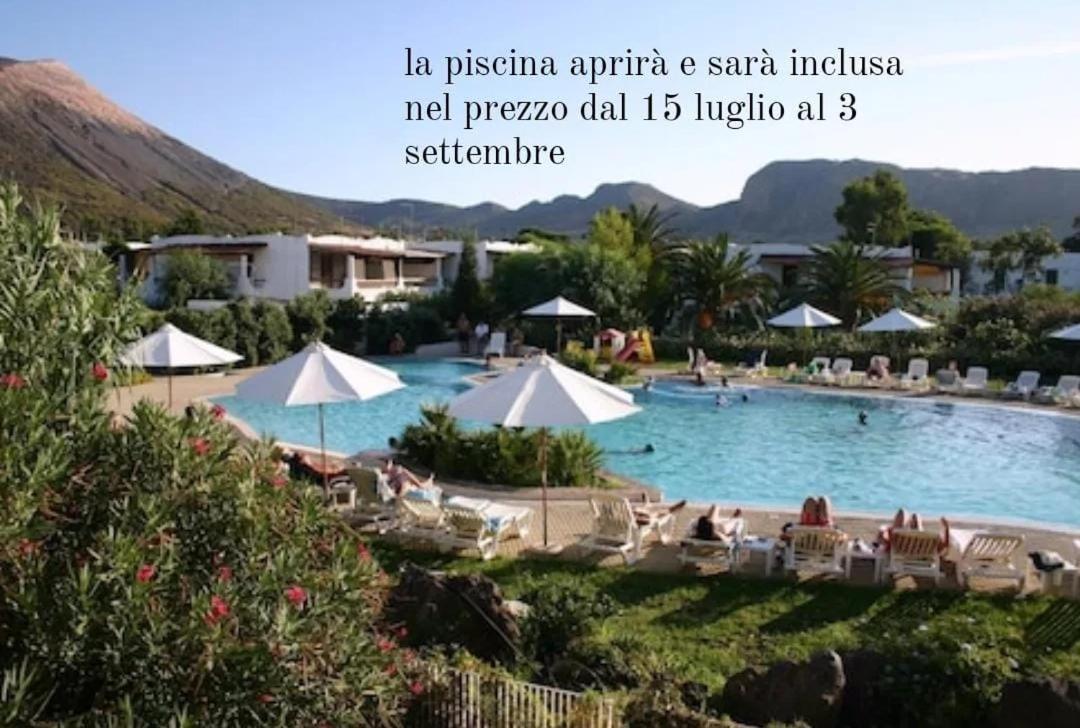 Menichetta Bilo 5 Posti Con Piscina Gratuita Dal 13 Luglio Al 1 Settembre Apartman Vulcano  Kültér fotó